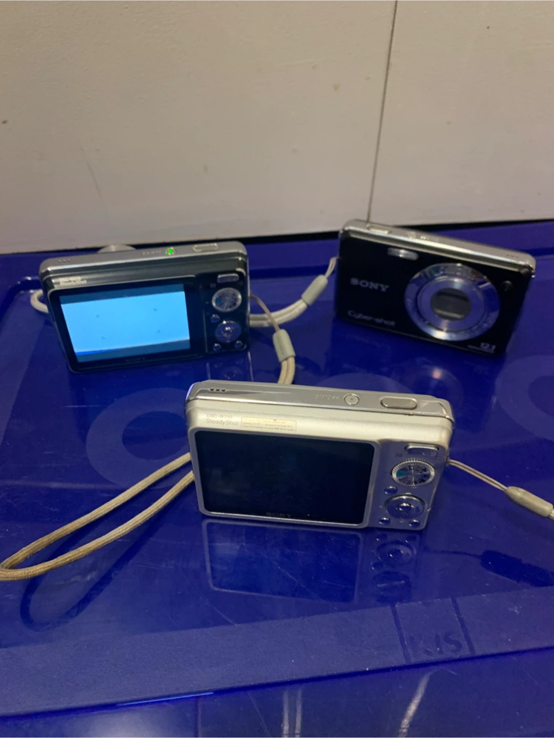 Sony Cyber-shot Digital Cameras (3) - photo 2