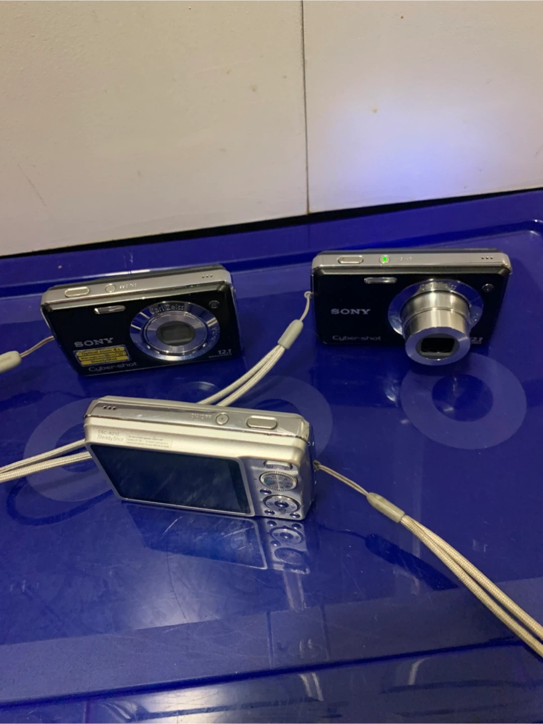 Sony Cyber-shot Digital Cameras (3) - photo 3