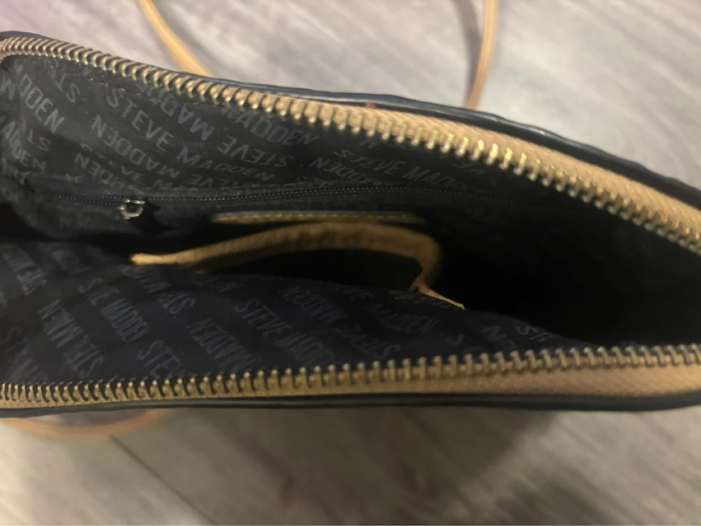 Steve Madden Embossed Crossbody Bag - Tan - photo 4