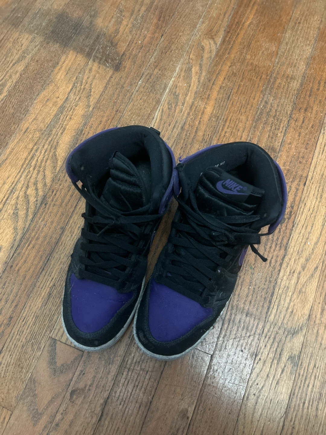 Nike Air Jordan 1 Mid SE Purple Black High Top Sneakers