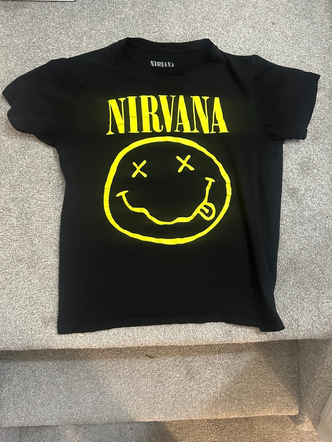 Nirvana Smiley Face T-Shirt (M)
