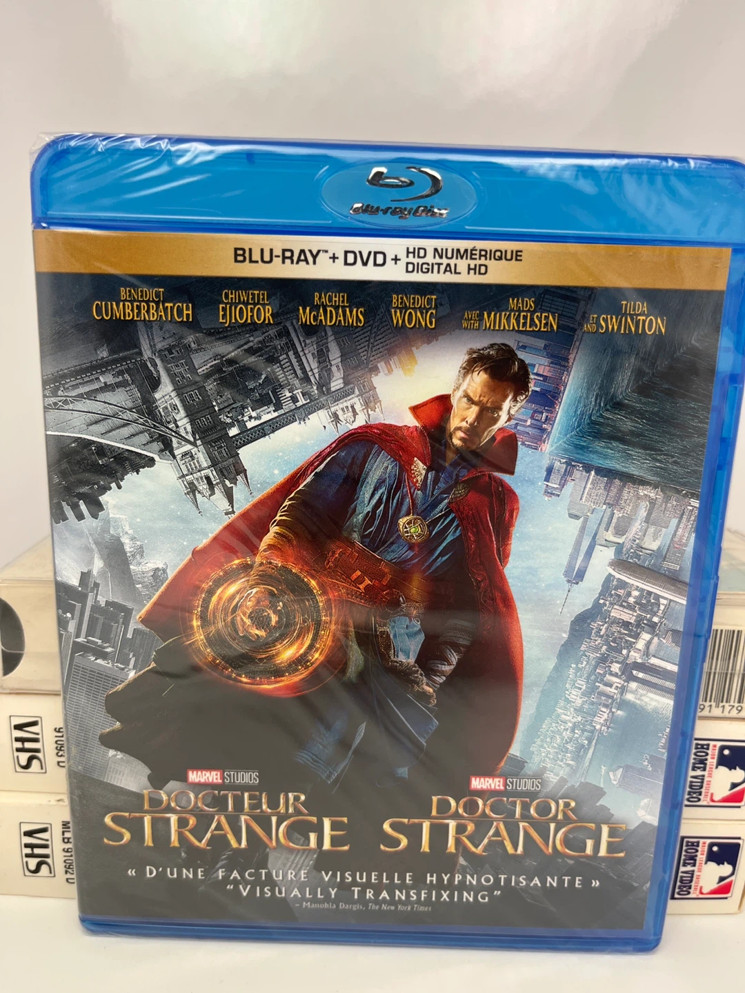 Marvel Studios Doctor Strange Blu-ray + DVD + Digital HD