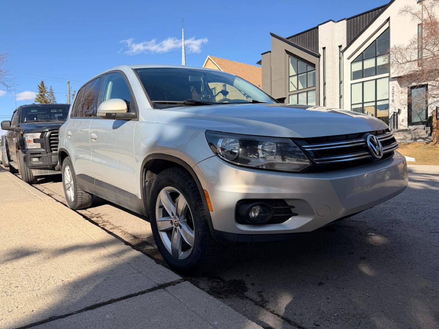 2013 Volkswagen Tiguan 2.0 TSI - Silver - photo 2