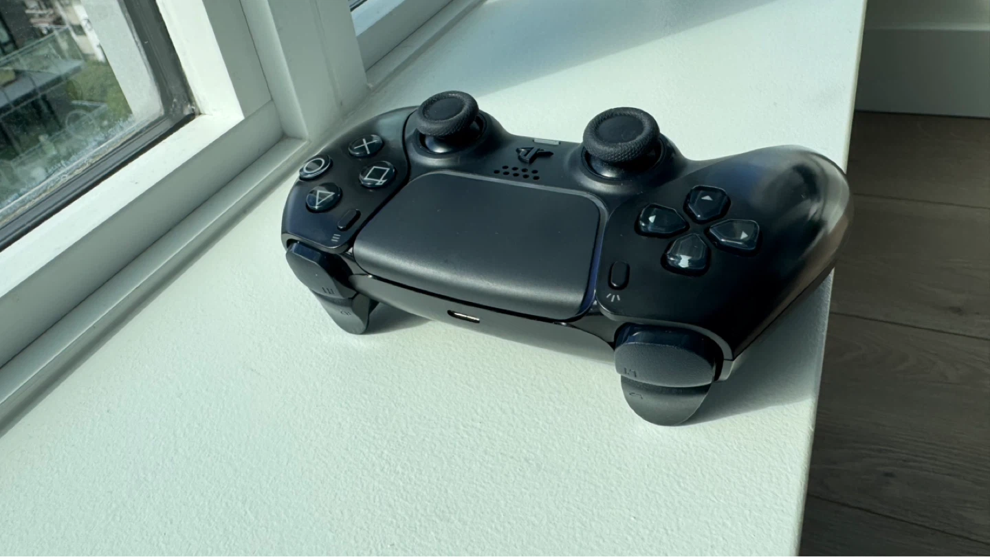 PS5 DualSense Controller -Black - photo 2