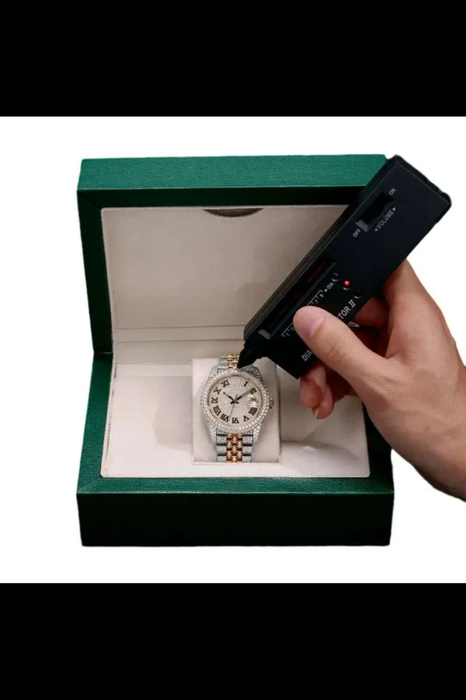 Luxury Diamond Watch with Roman Numerals - photo 4