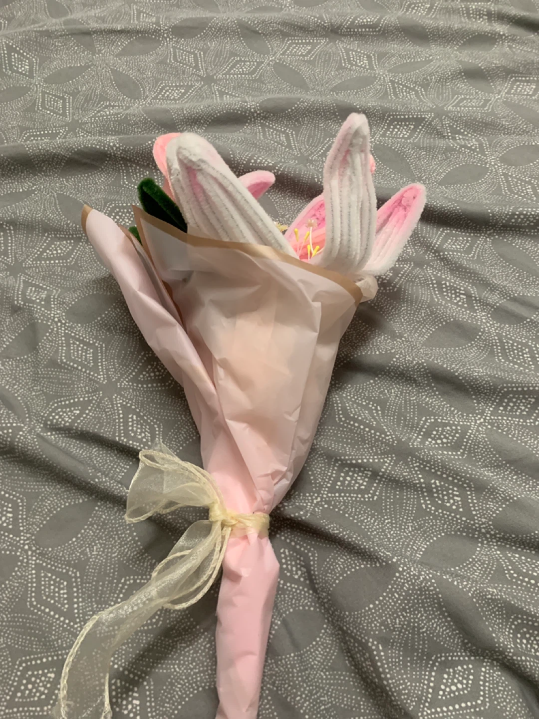 Pink Plush Flower Bouquet- Diy pipe cleaners - photo 2