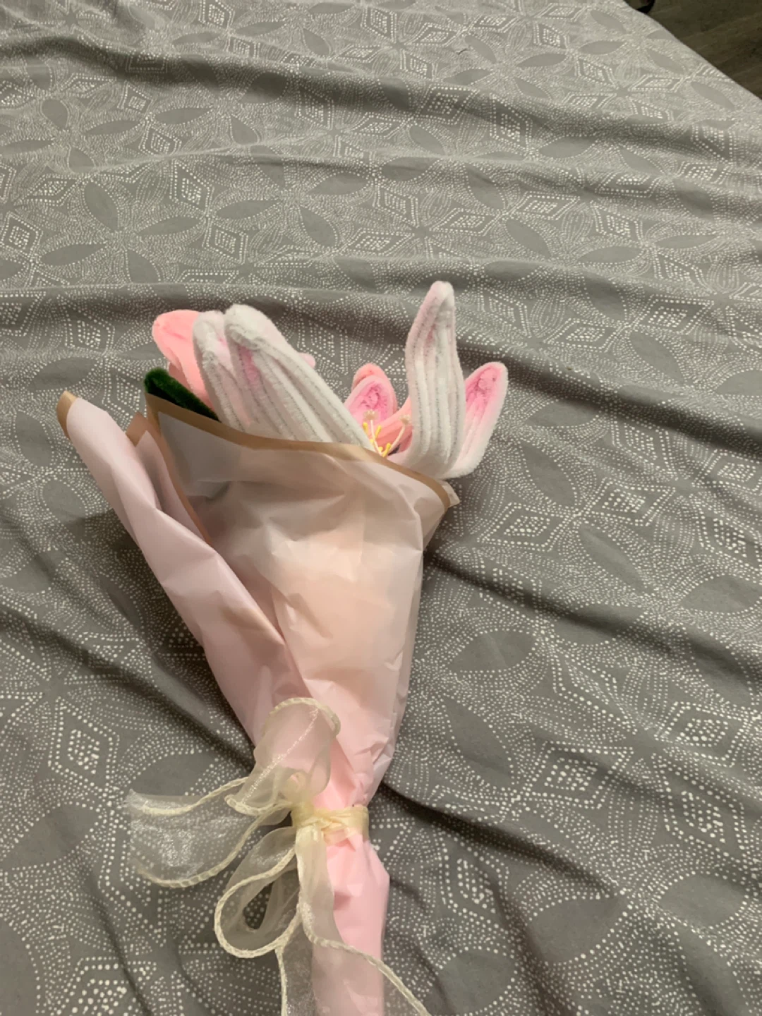 Pink Plush Flower Bouquet- Diy pipe cleaners - photo 4
