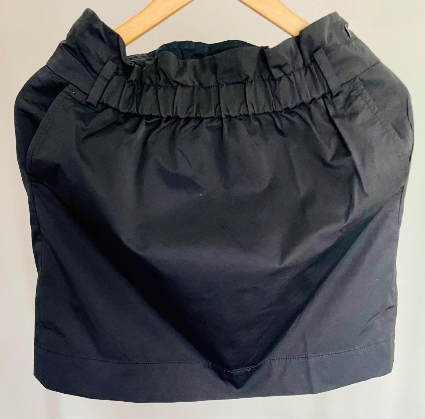 Banana Republic Black Skirt with Elastic Waistband - photo 2