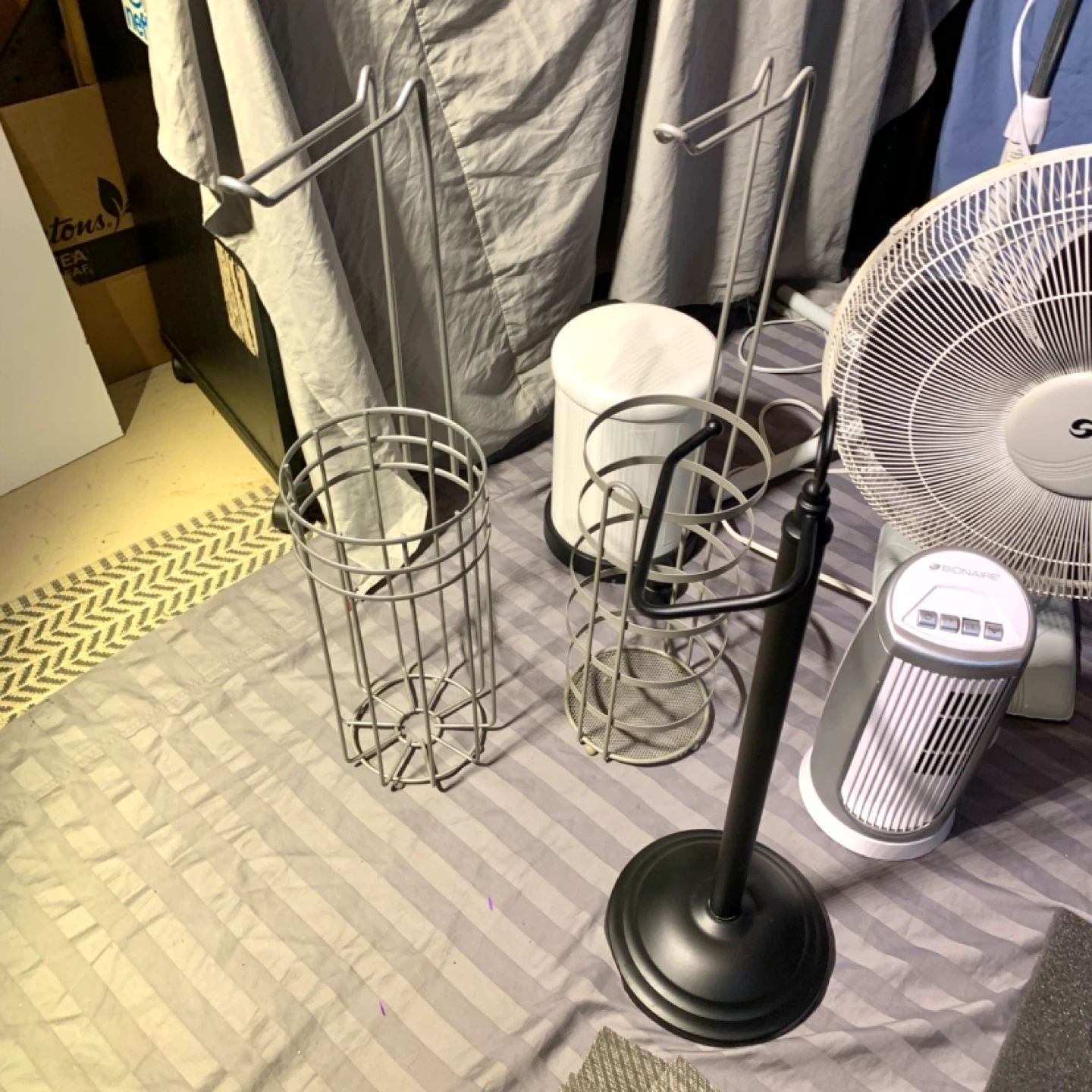 Kitchenware Small Appliances Bathroom Items Sale (+100 Items) - photo 5