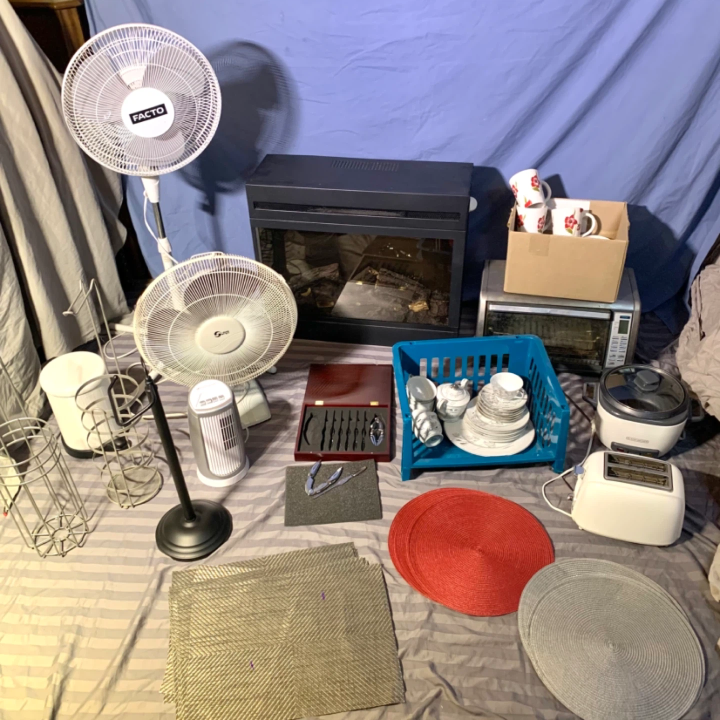 Kitchenware Small Appliances Bathroom Items Sale (+100 Items)