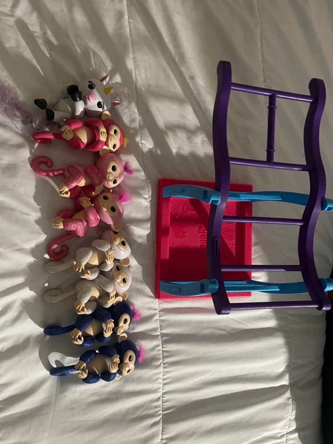 Fingerlings Interactive Baby Monkeys with Playset