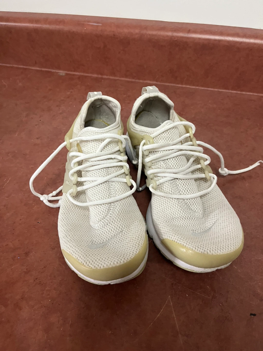 Nike Presto Running Shoes size 7 woman’s