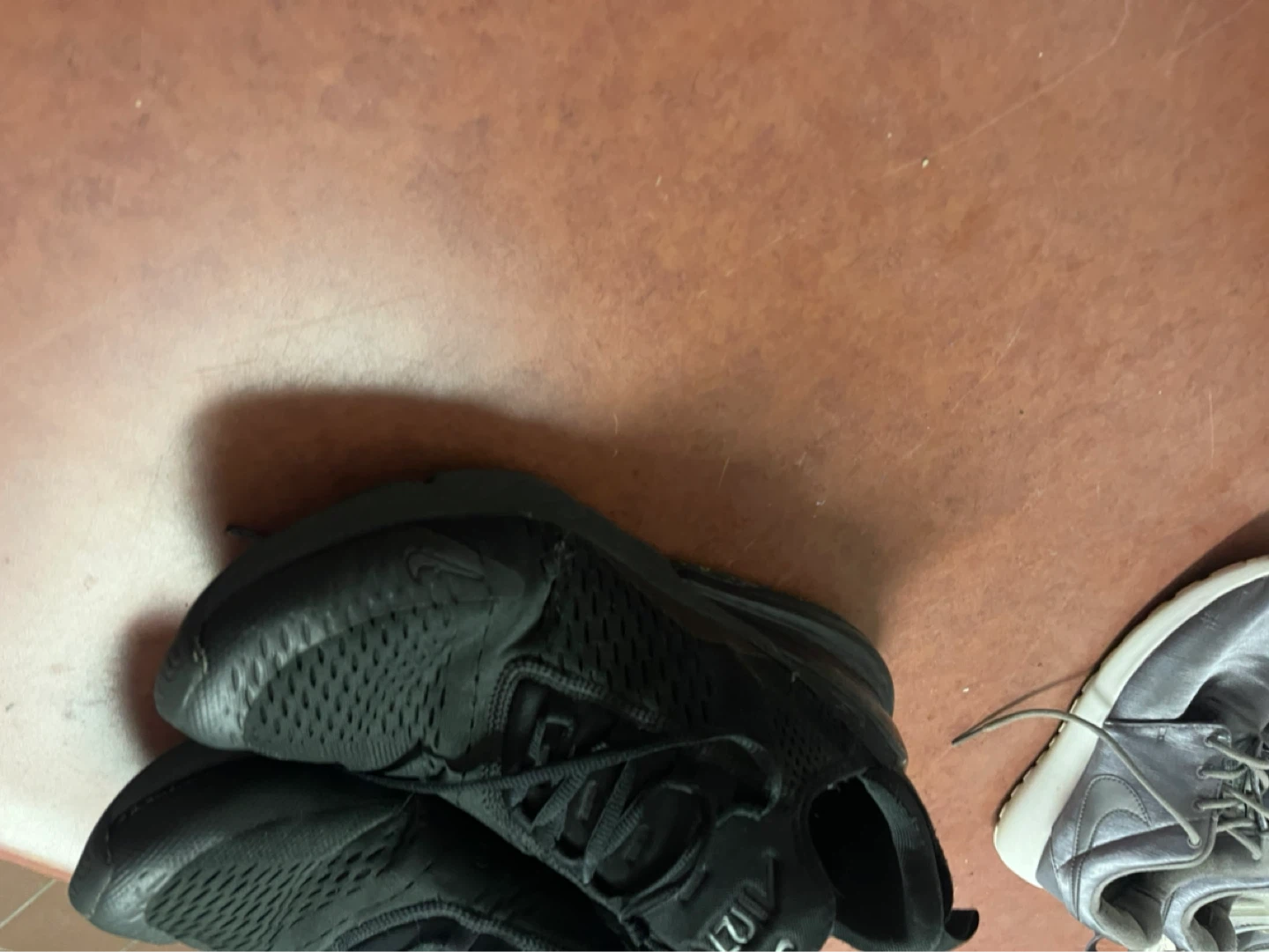 Nike Air Max 270 Men's Shoes size 11 - photo 3