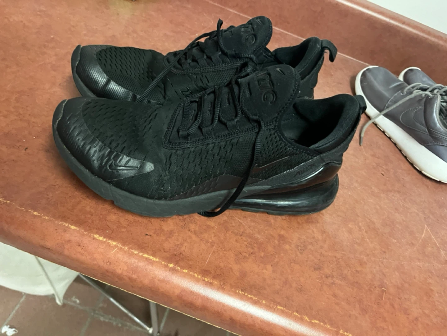 Nike Air Max 270 Men's Shoes size 11 - photo 2
