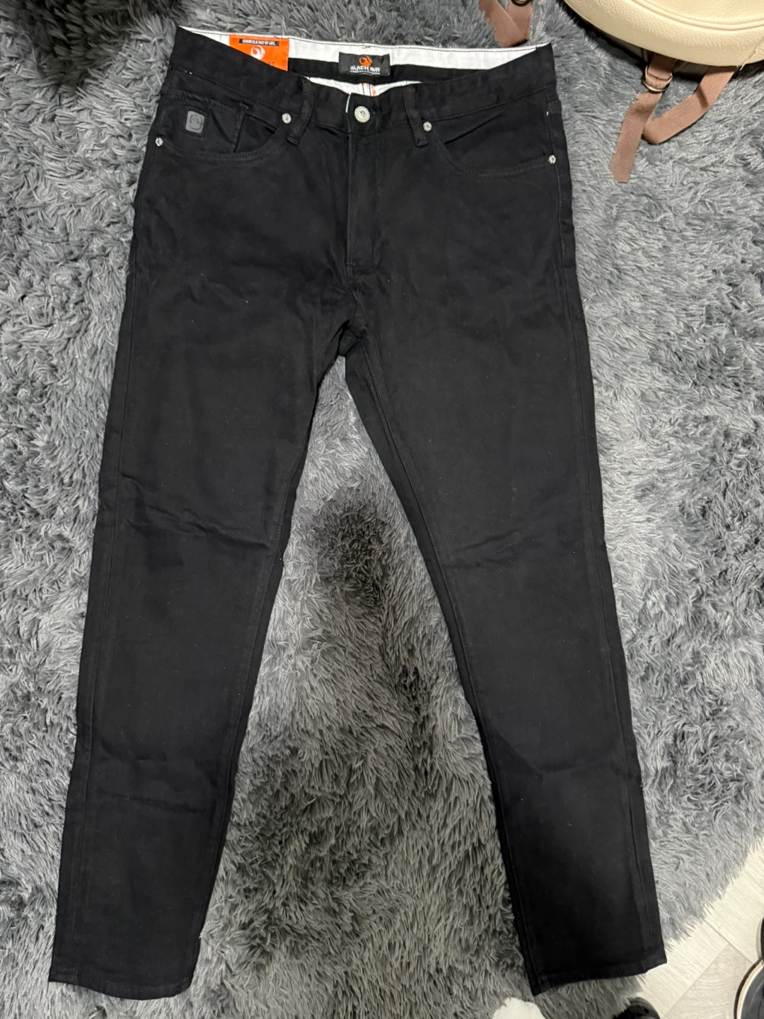 Black One Jeans