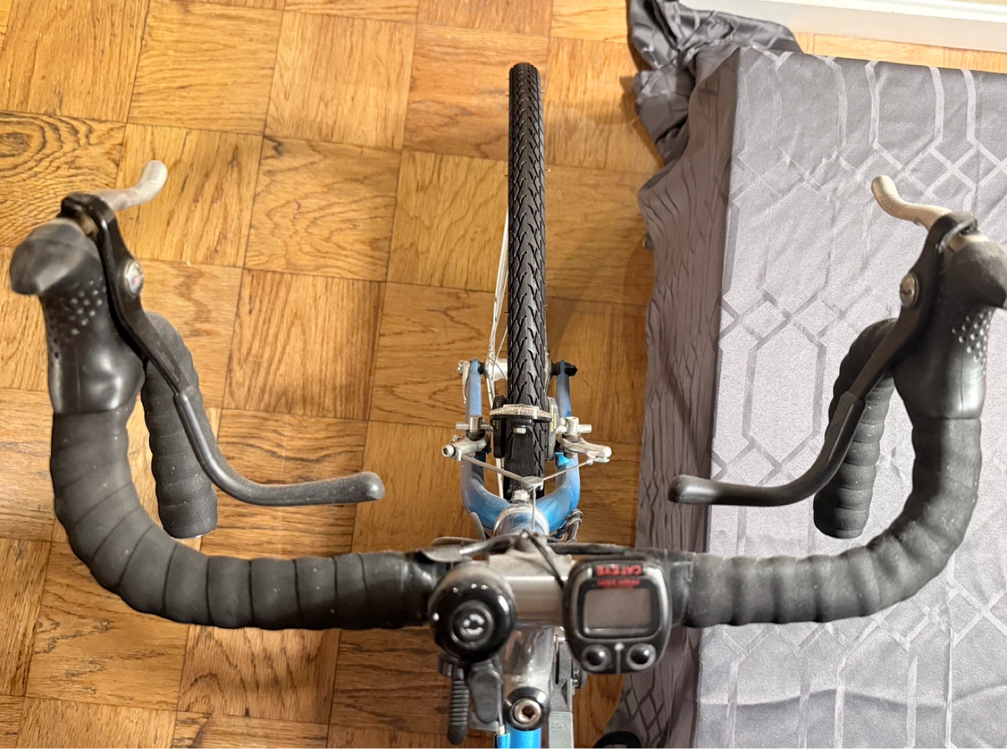 Mongoose Crossway 250 Hybrid Bicycle - photo 2