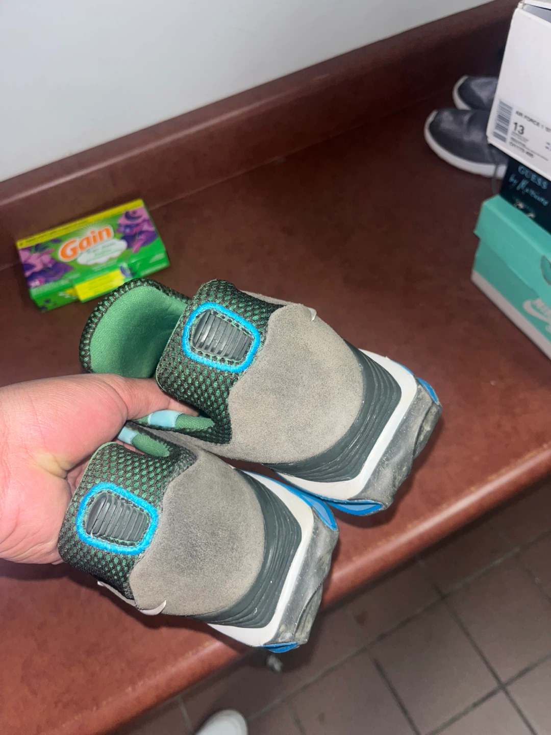 Nike Running Shoes Green/Grey/Blue size 11.5 - photo 3