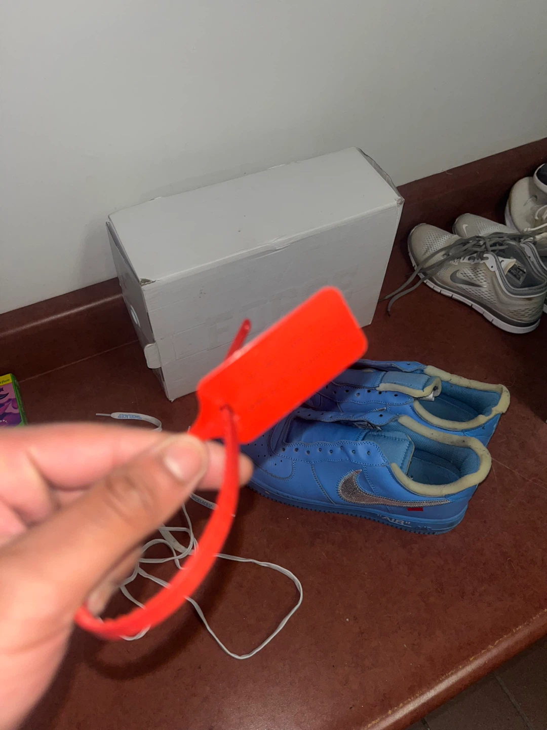 Nike Air Force 1 Low Off-White University Blue size 13 - photo 4