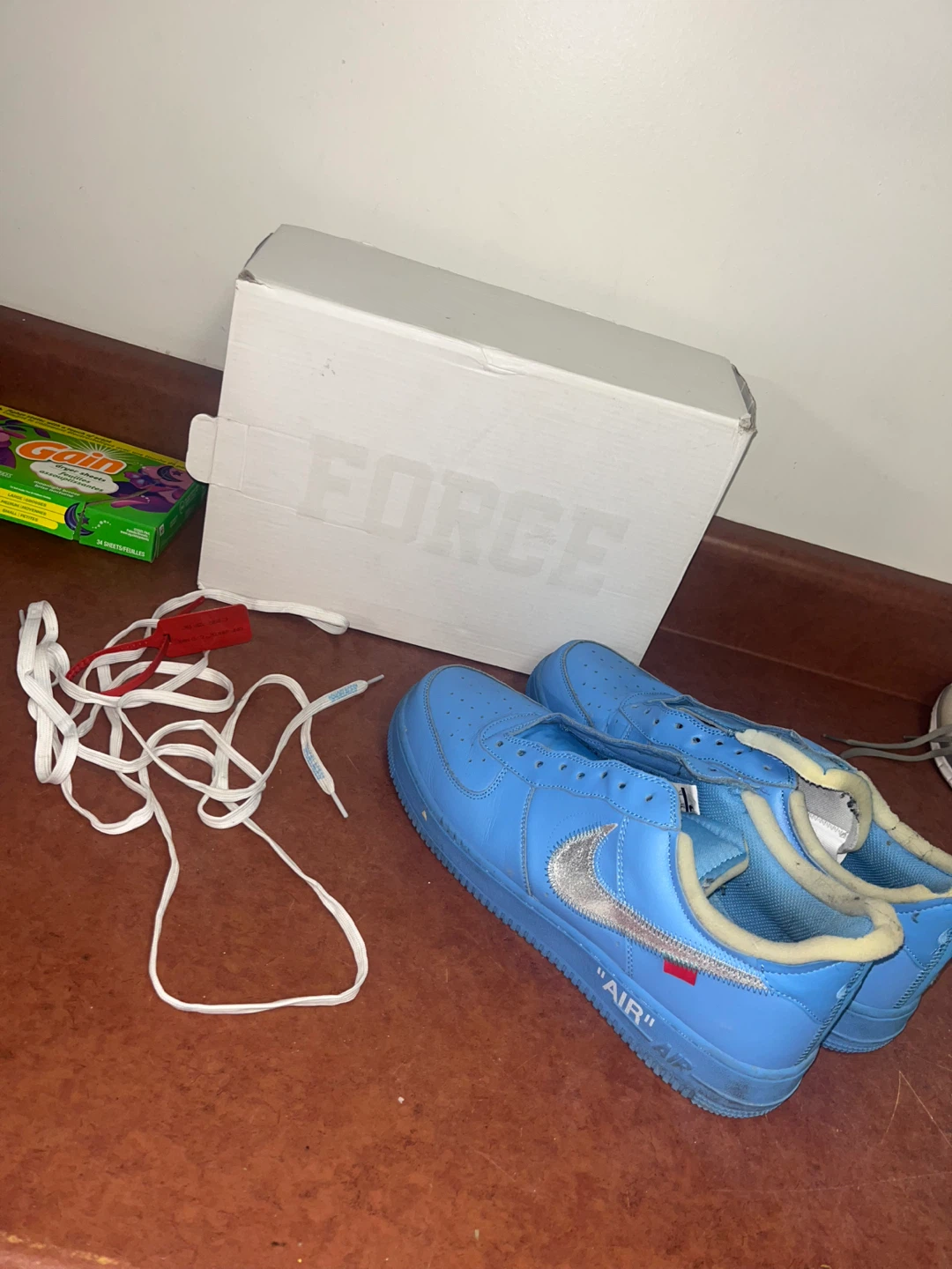Nike Air Force 1 Low Off-White University Blue size 13