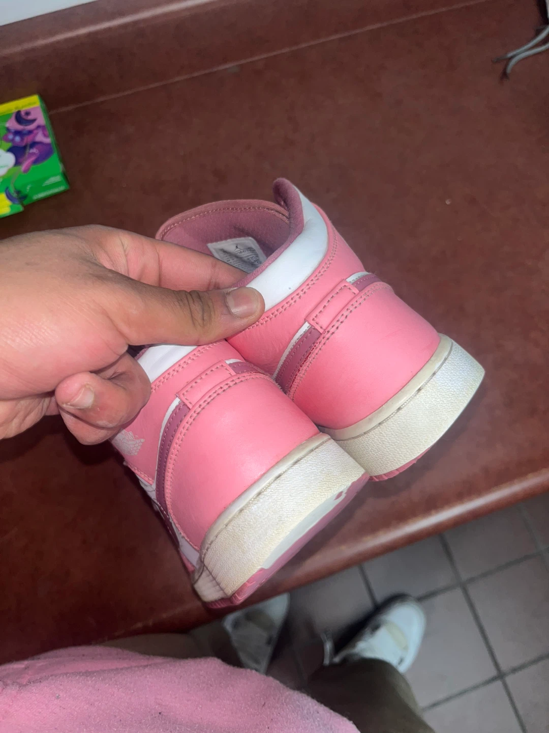 Nike Air Jordan 1 Mid Pink White Toddler Shoes US 7Y - photo 3