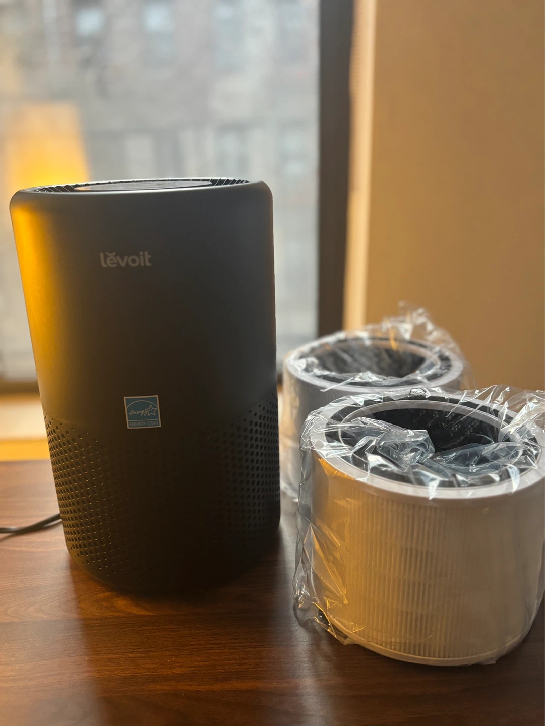 Levoit Air Purifier with 2 NEW Filters