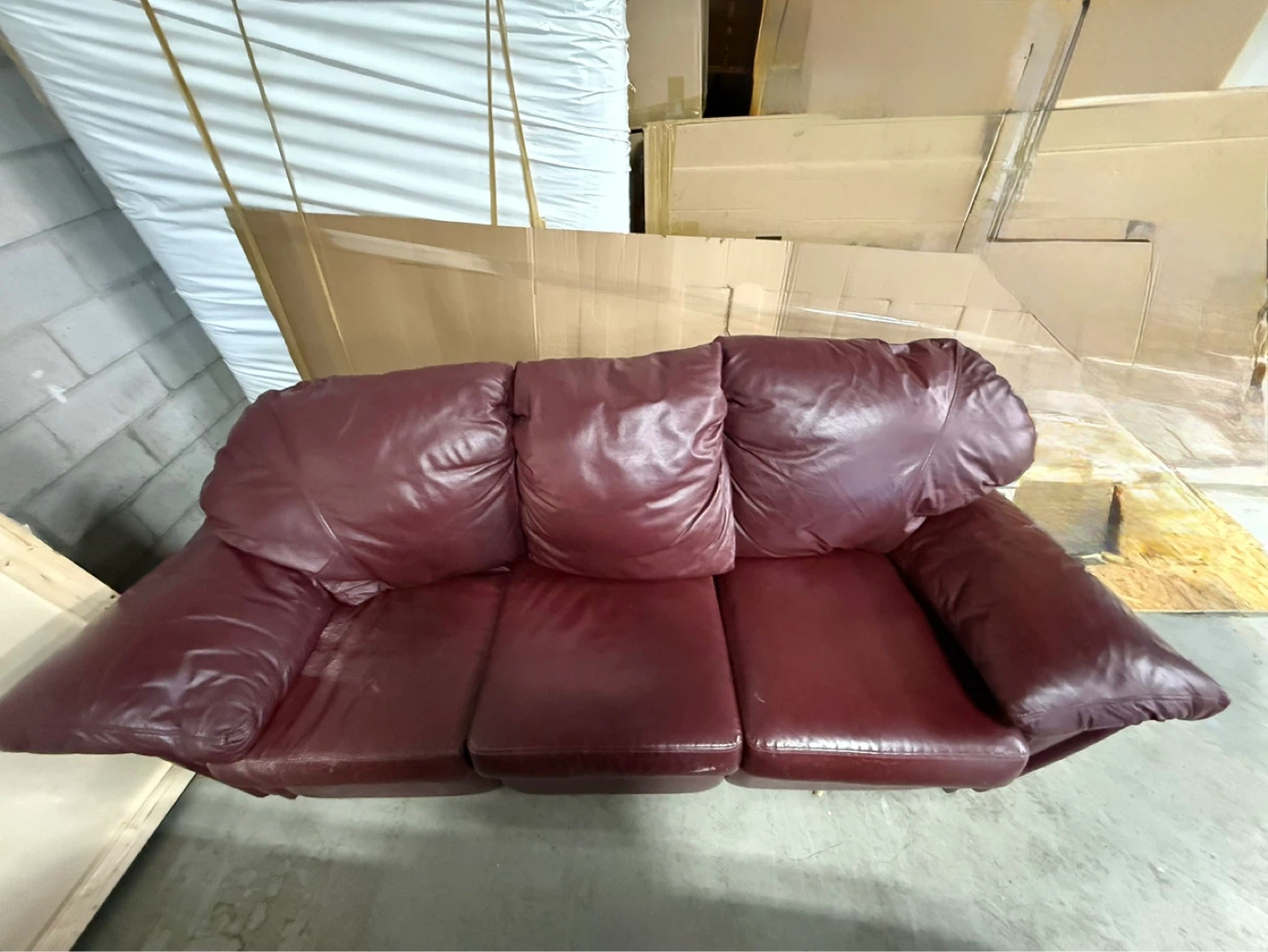 3 Burgundy Leather Reclining Sofas - photo 5