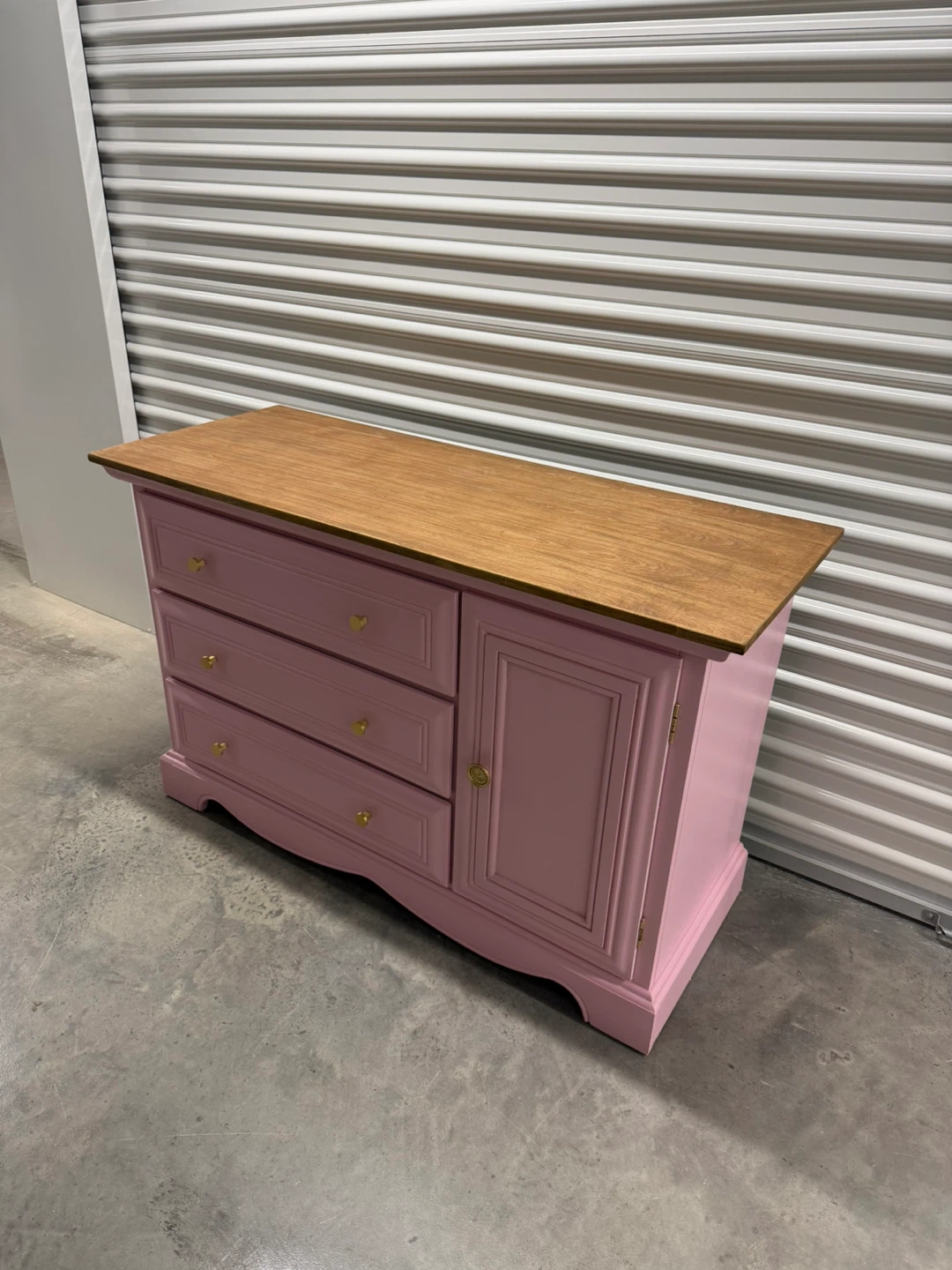 🚨Free Delivery NJ/NY Pink Solid Wood Dresser - 3 Drawers - photo 2