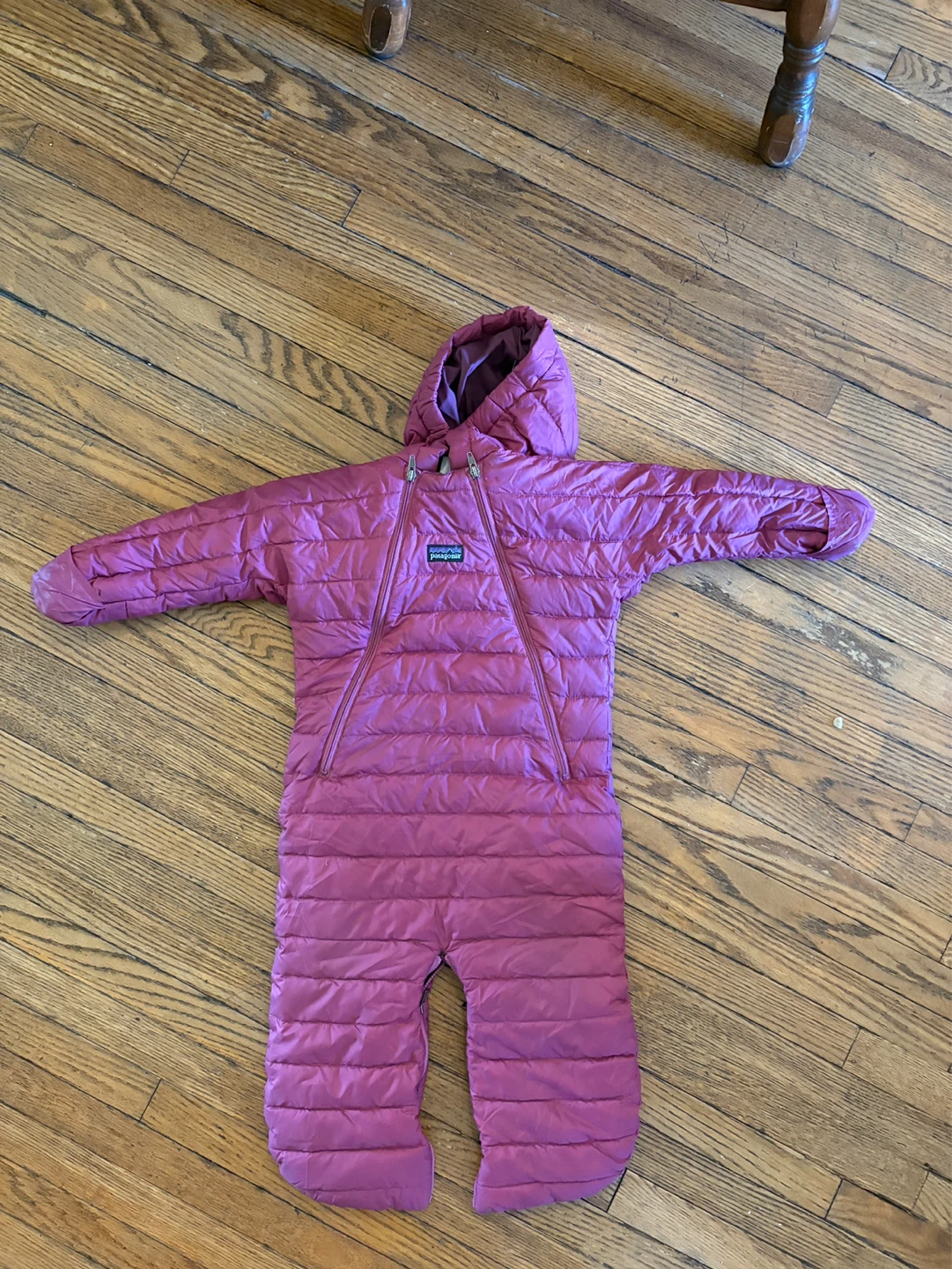 Patagonia Puffer Snowsuit/ bunting 12M Magenta