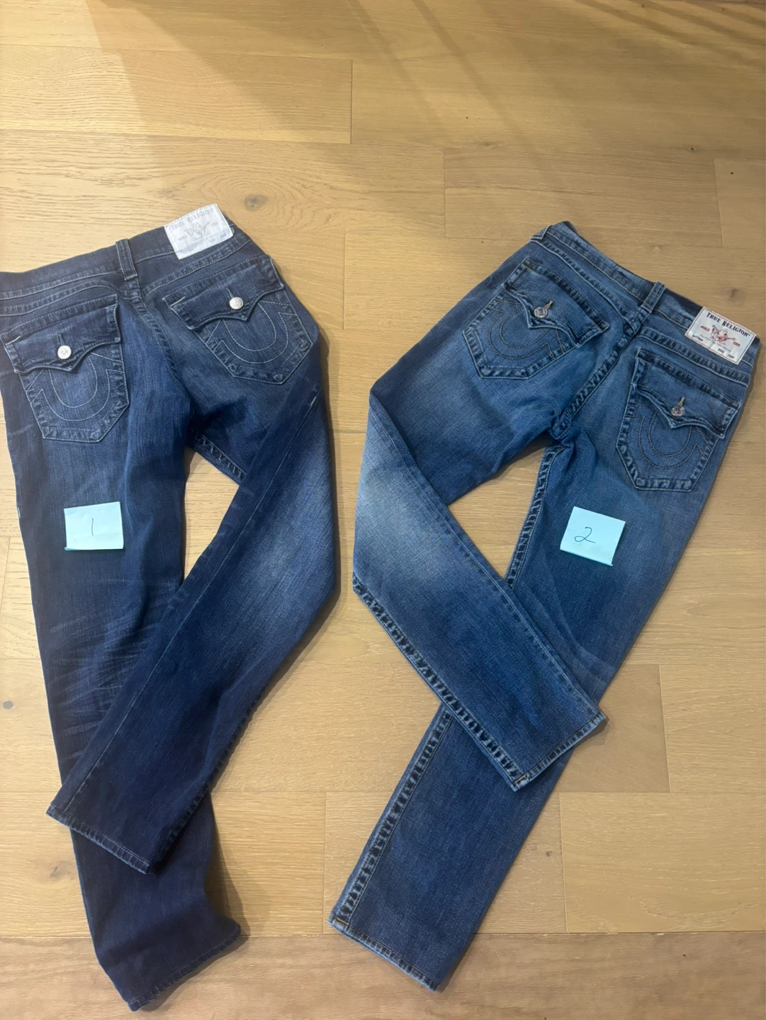 True Religion Jeans 2 Pairs)
