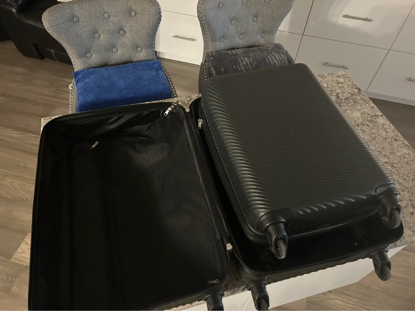 Black Hardshell Spinner Luggage