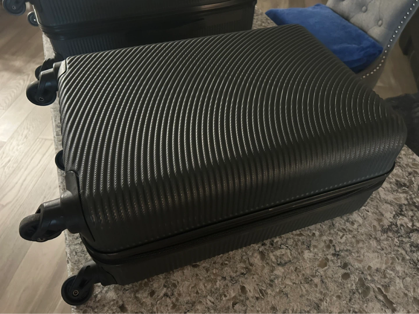 Black Hardshell Spinner Luggage - photo 3