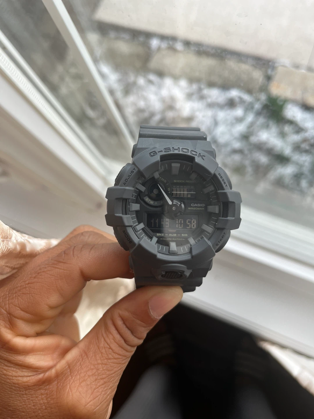 Casio Men's GA-700UC-8ACR G Shock