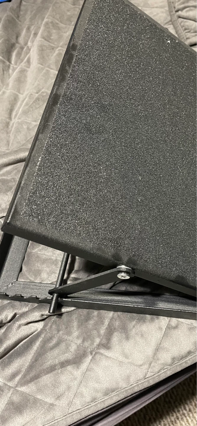 Black Metal Footrest - photo 3