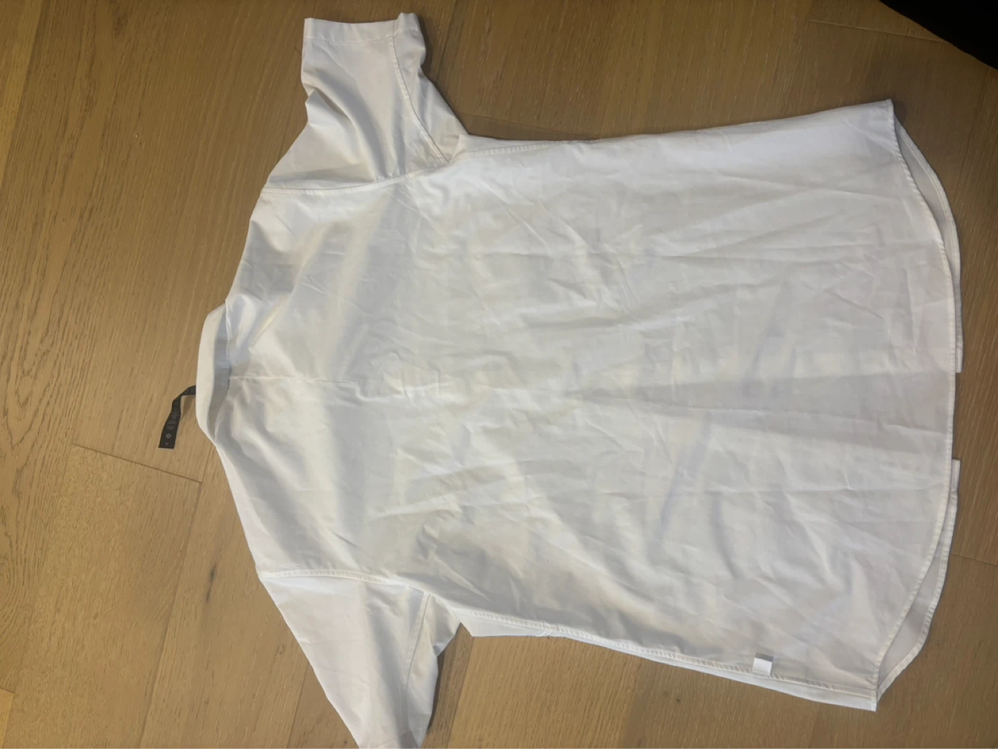 Lululemon Men's White Button-Up Shirt Size M - photo 3