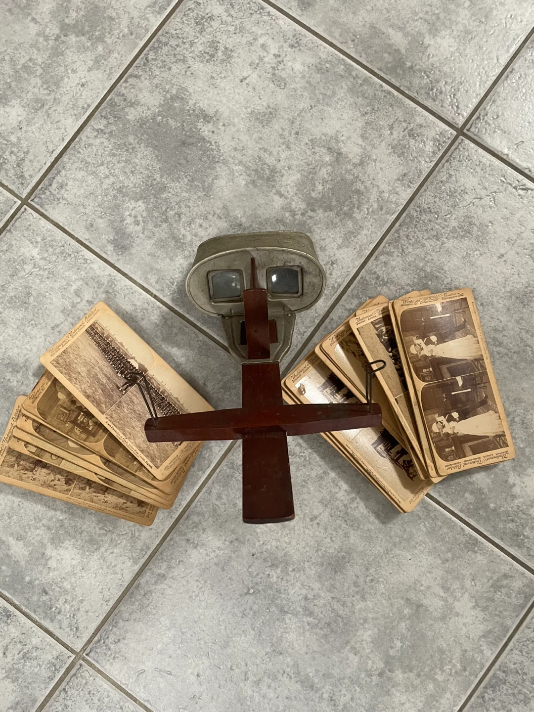 Antique 3D viewer with Cards - photo 2
