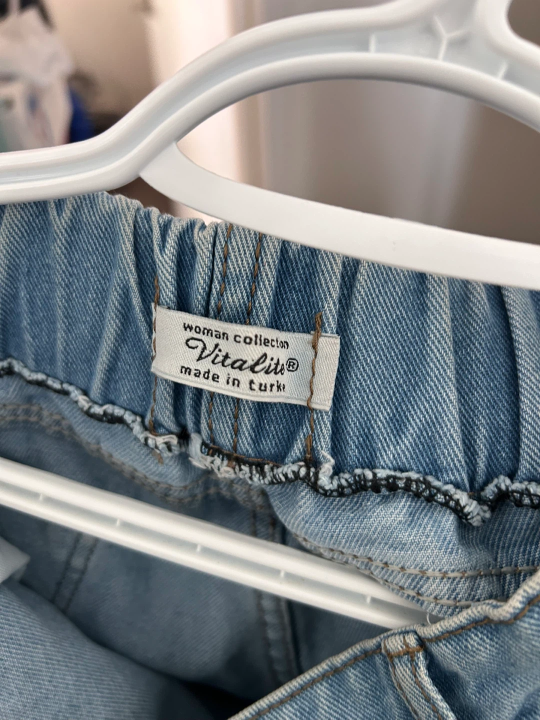 Vitalife Woman Collection Jeans - Light Wash Denim - photo 2