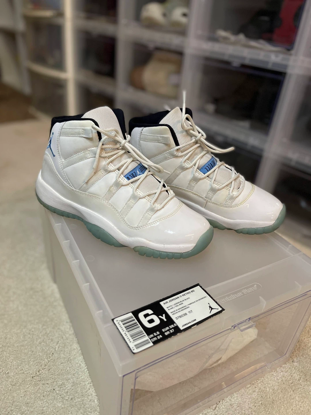 Air Jordan 11 Retro BG Shoes