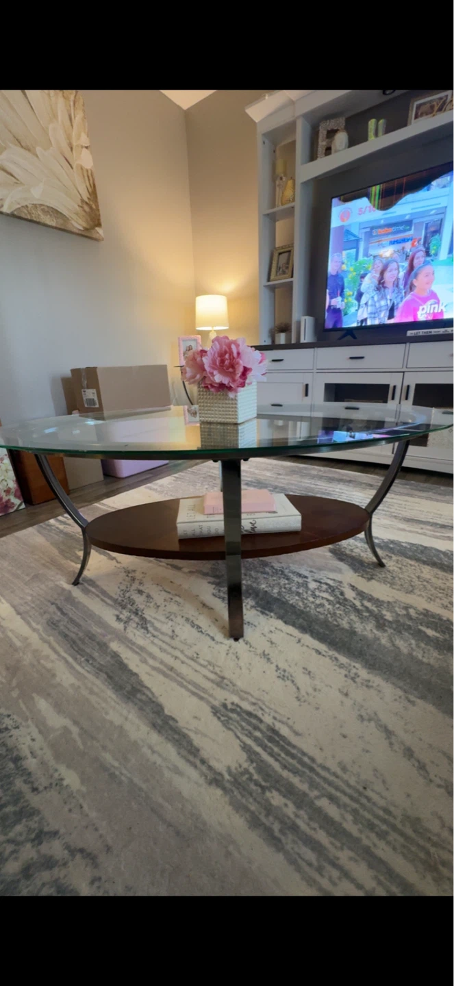 Glass top coffee table and end tables - photo 2
