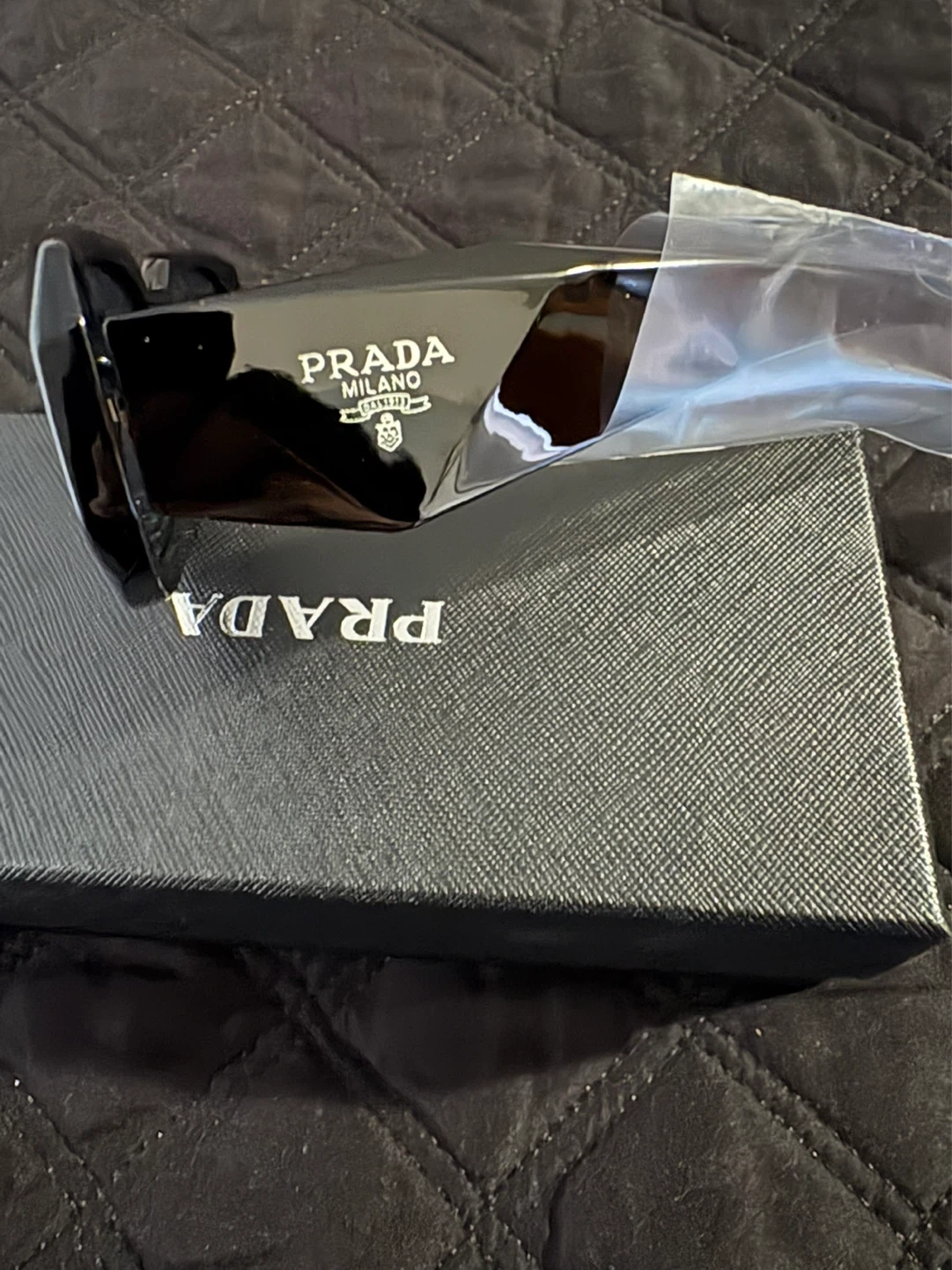 Prada Sunglasses Unisex - photo 2