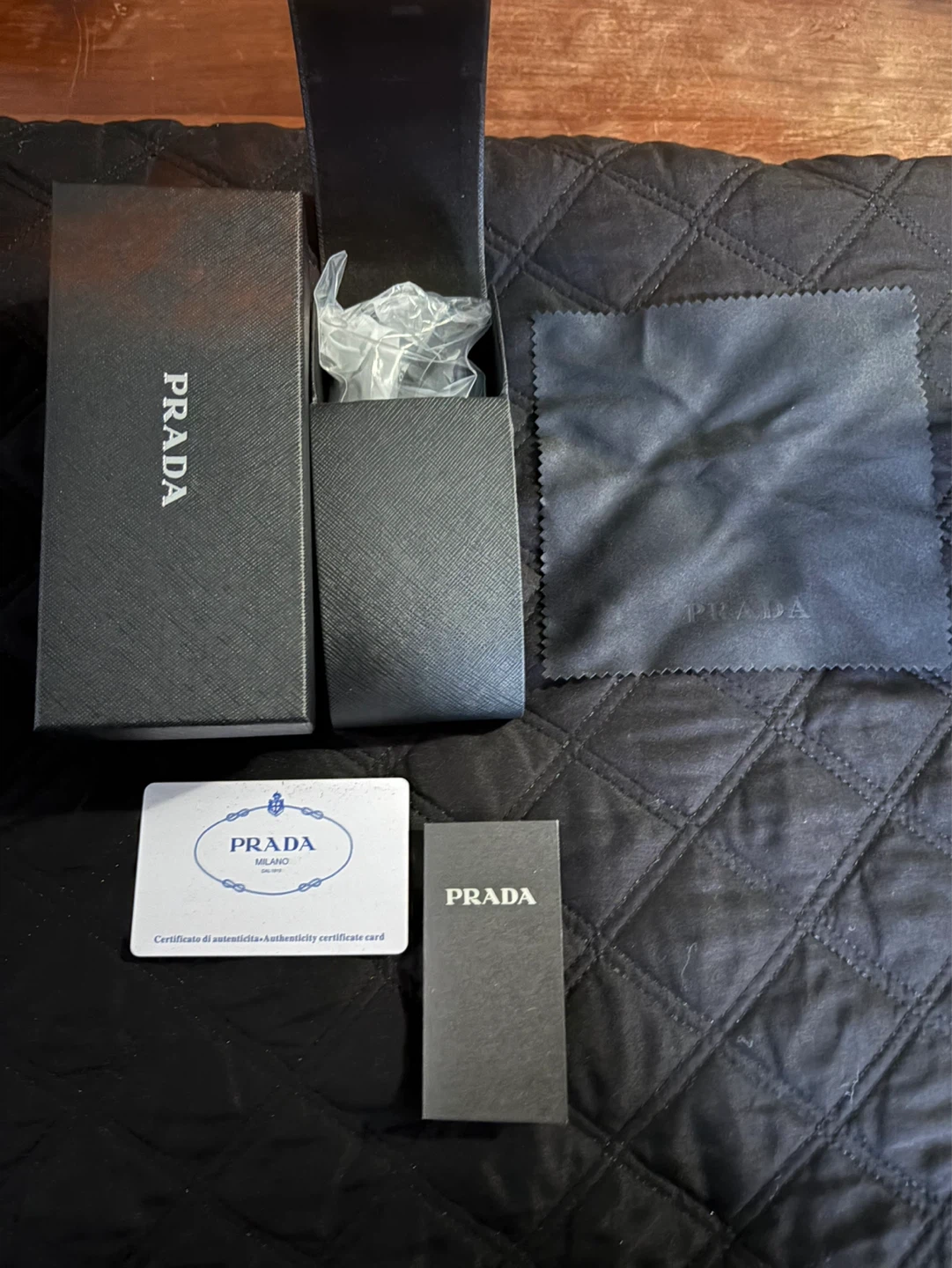 Prada Sunglasses Unisex - photo 5