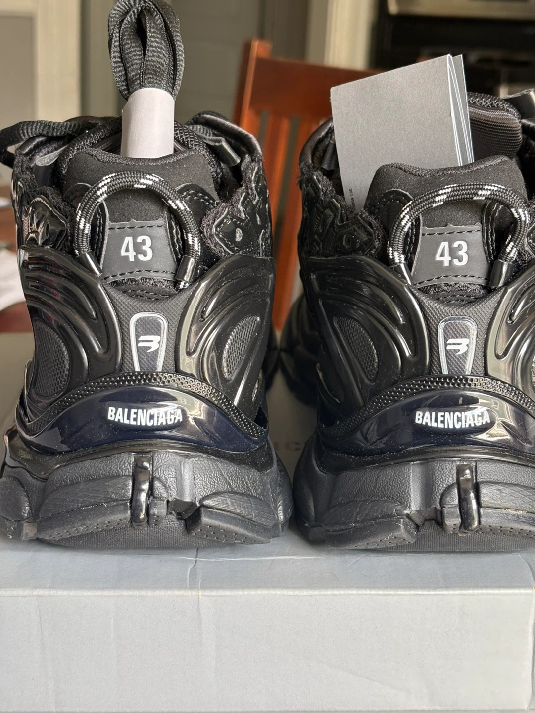 Balenciaga Track 2.0 Sneakers - photo 4