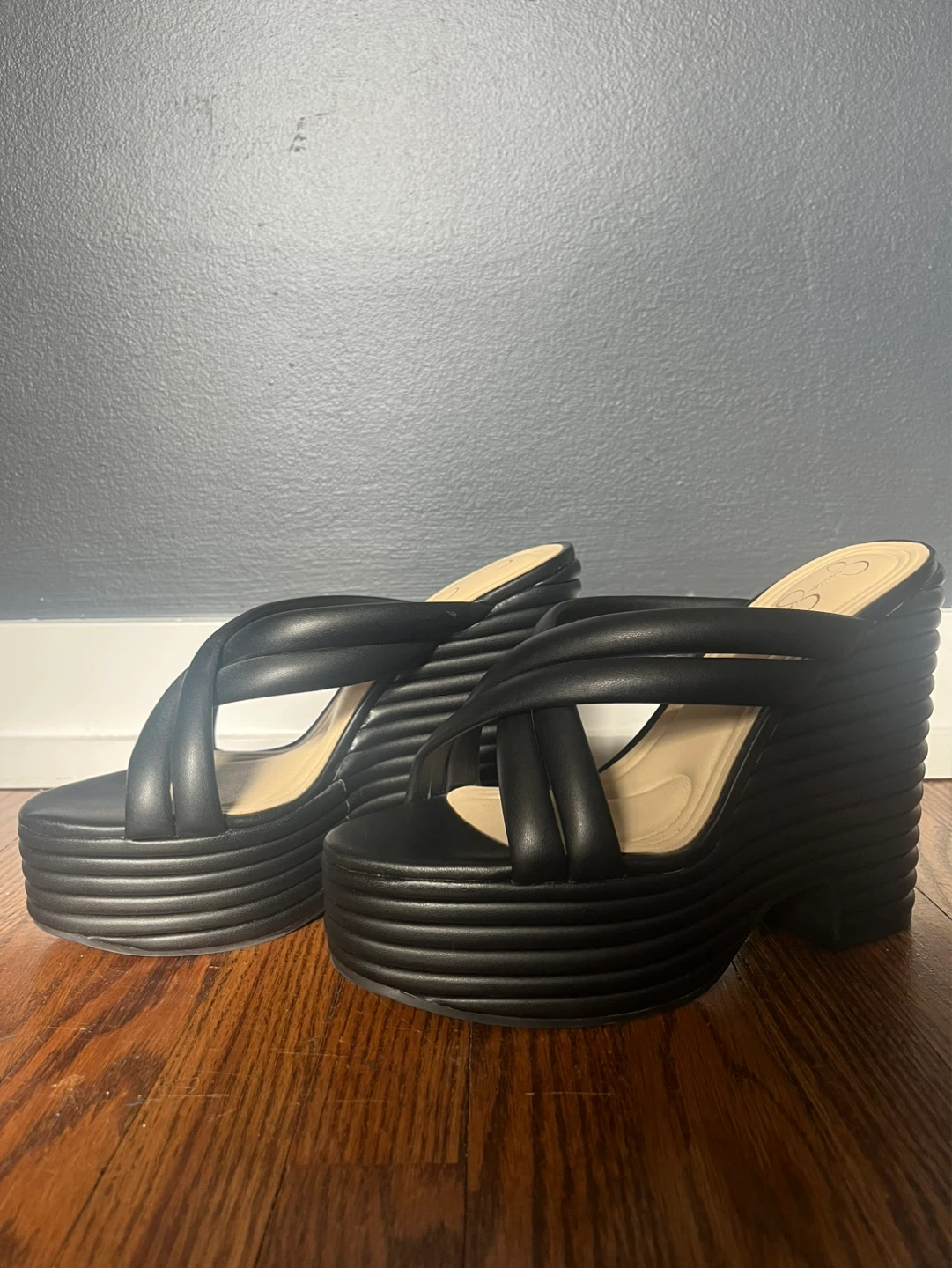 7.5 Jessica Simpson Wedge Sandals - photo 3