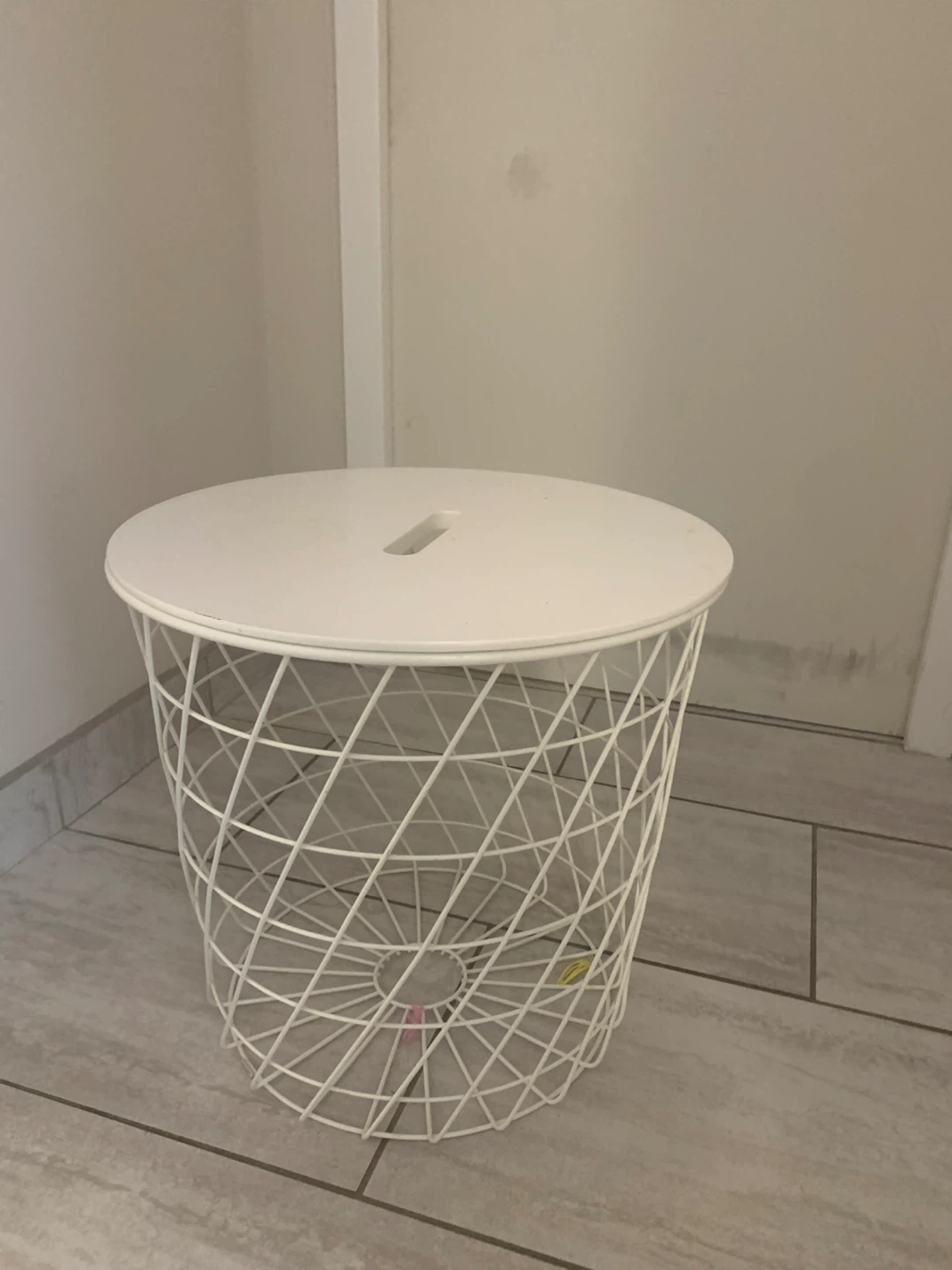 White Metal Wire Basket Side Table with Lid