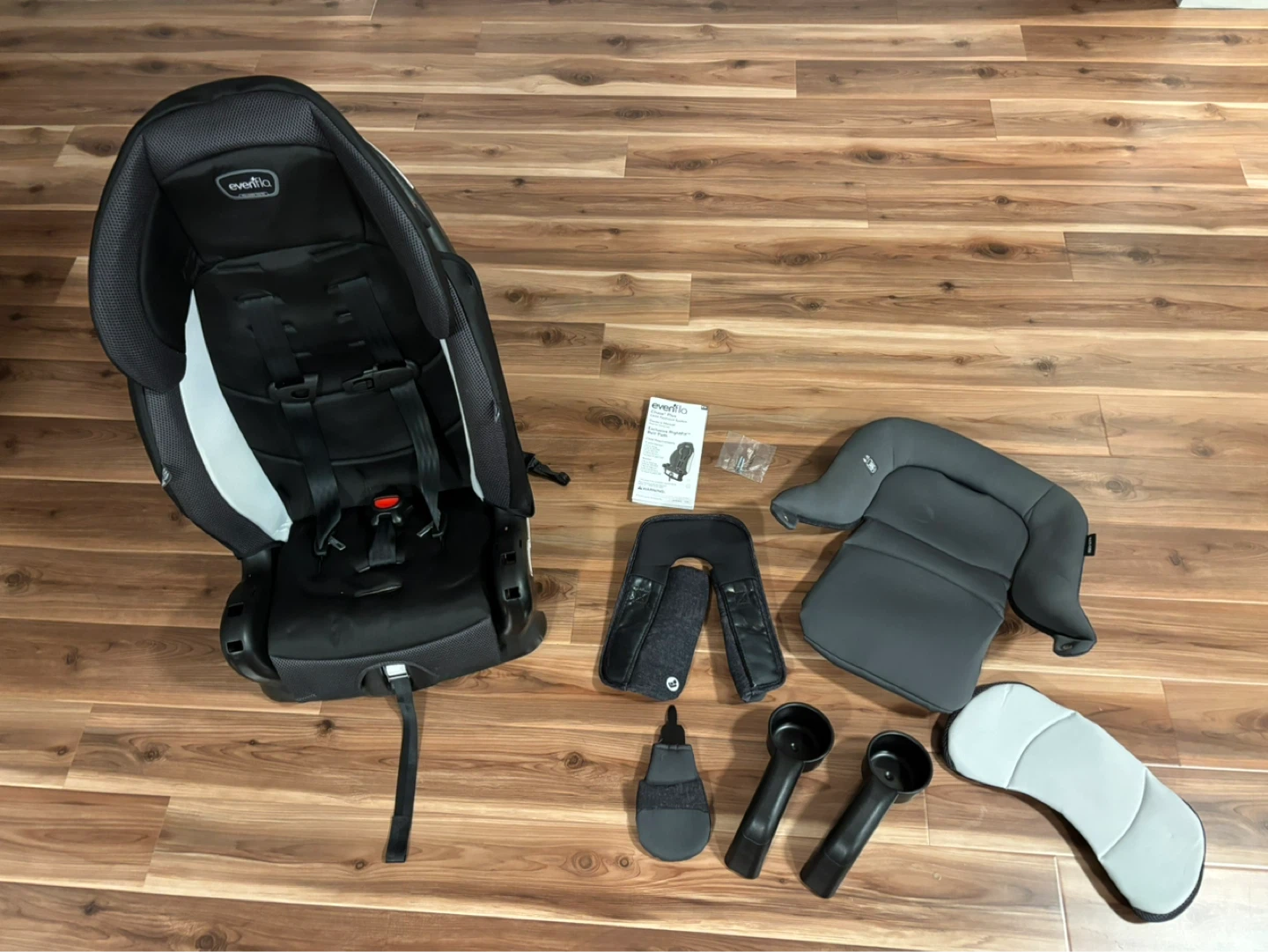 Evenflo Chase Plus 2-in-1 Car Seat - photo 3