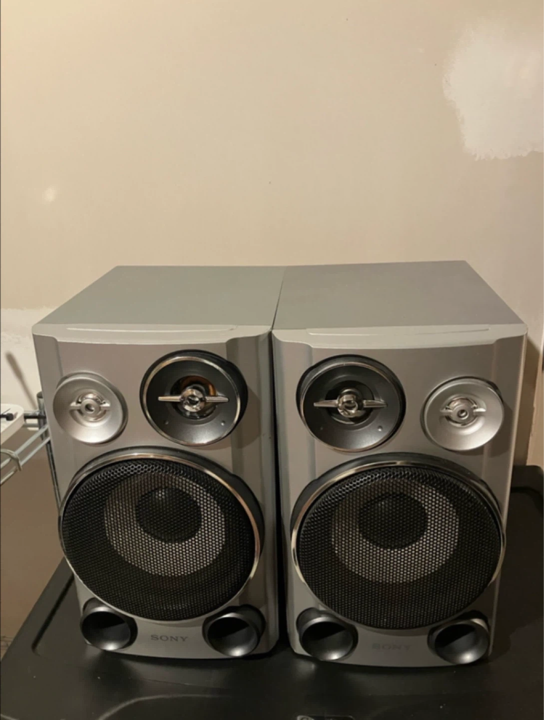 70W Sony Bookshelf speakers 6-ohm