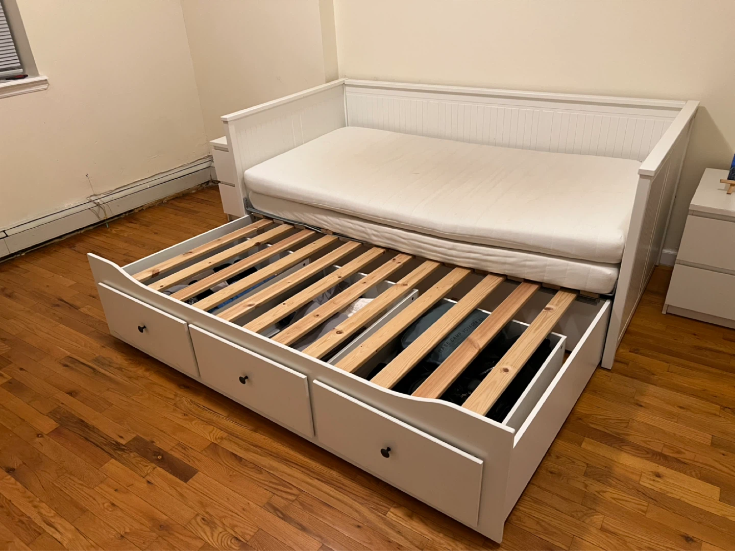White Daybed with Storage Drawers - photo 5