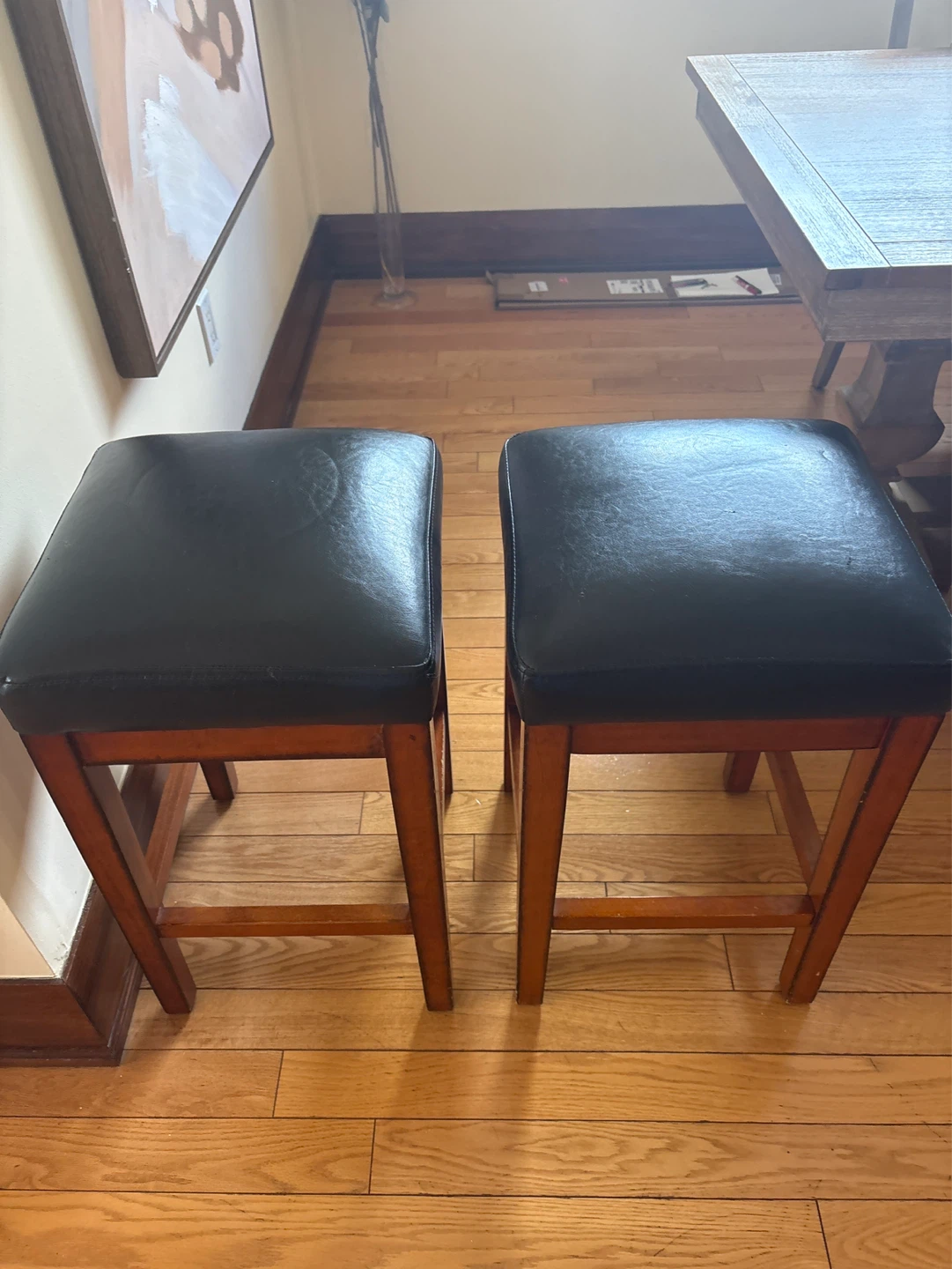 Set of 2 Black Padded Bar Stools
