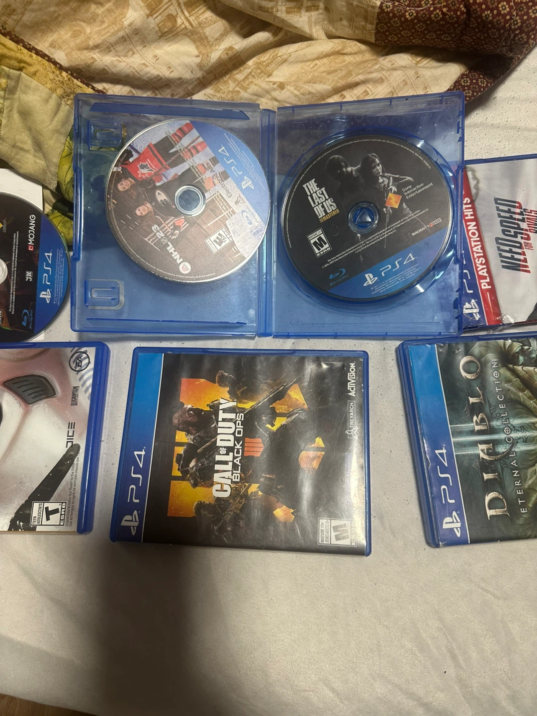 Sony PlayStation 4 Slim 7 Games and Camo Controller - photo 3