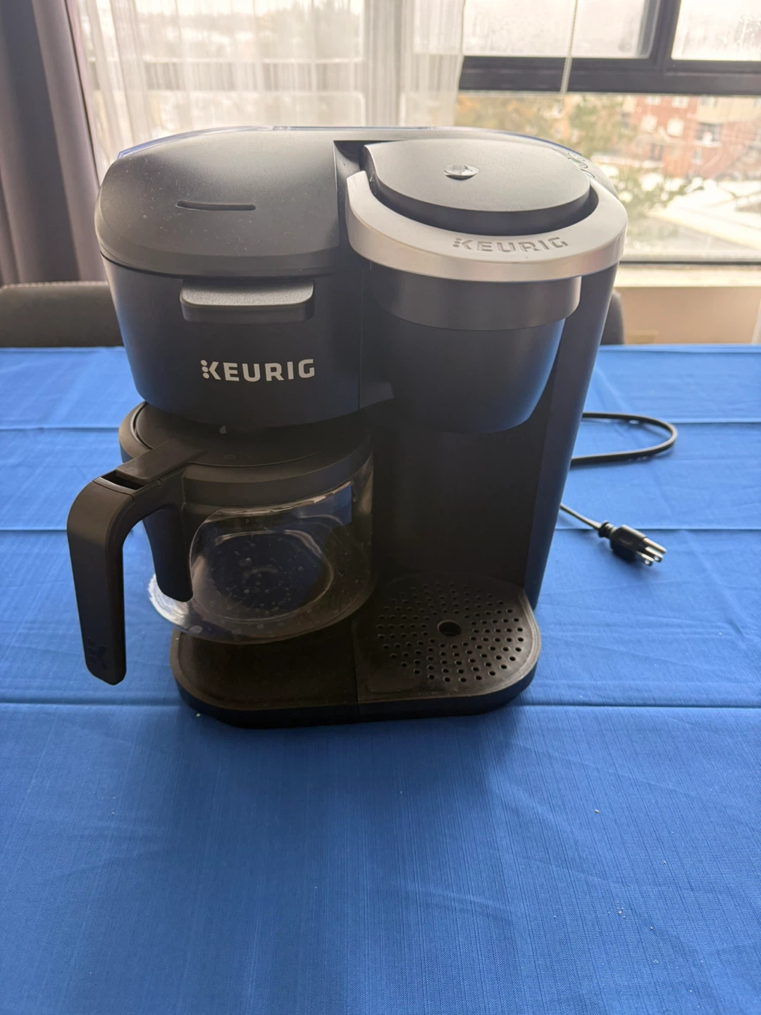 Keurig Coffee Maker with Carafe