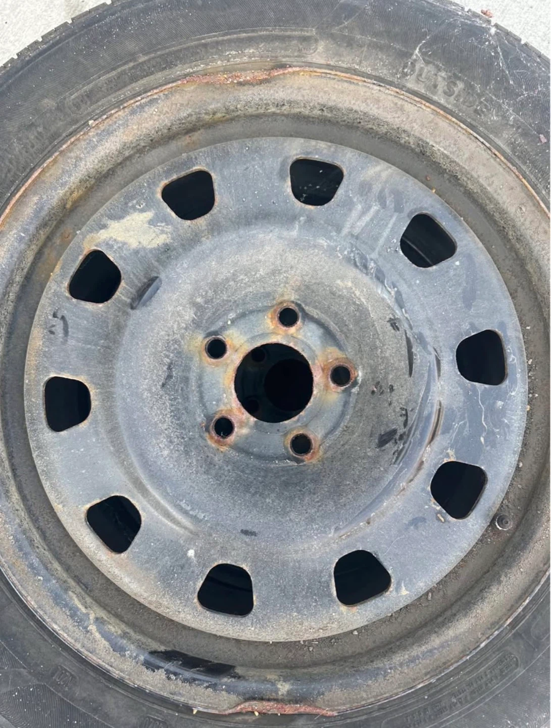 Set of 3 Tires with Rims - photo 4